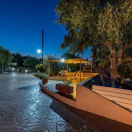 Vasiliki * Tragaki
